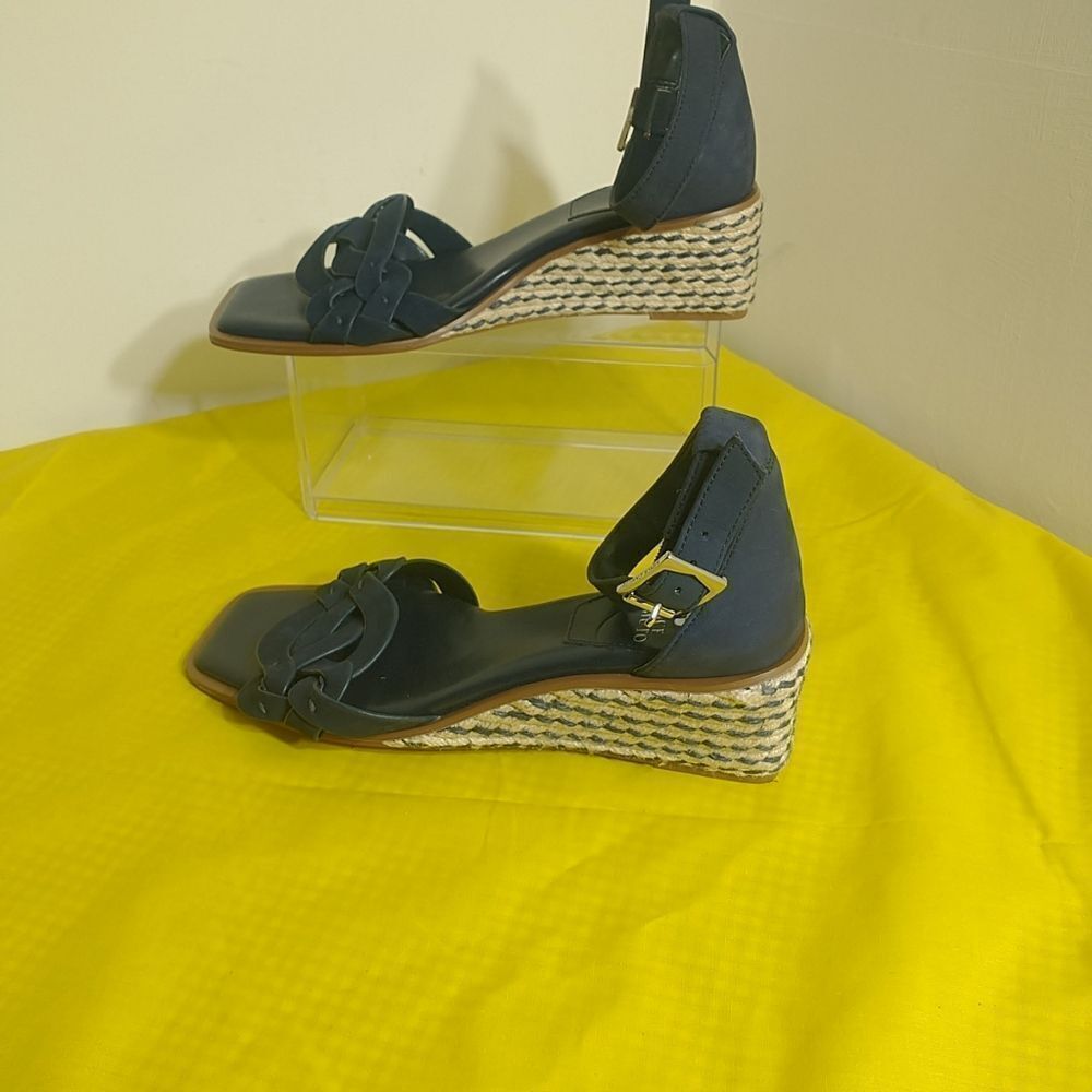 Vince Camuto Baylees Women's SZ 8.5W Leather Espadrille Sandal Blue. - Picture 3 of 10